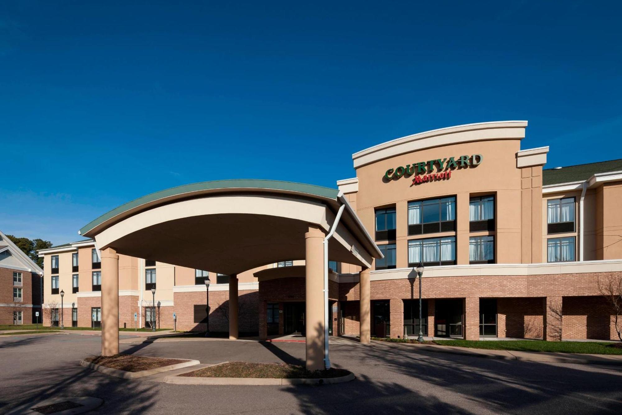 Courtyard Suffolk Chesapeake Hotel Exterior foto